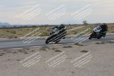 media/Sep-21-2025-Race Pace (Sun) [[98bf33ef95]]/Verified/5-Turn 15 Inside (930am)/